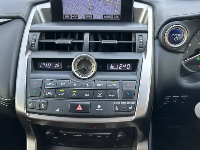 レクサス ＮＸ 300h バージョンL 静岡県 2015(平27)年 8.3万km スターライトブラックガラスフレーク 純正ナビ　/・フルセグＴＶ　/・Ｂｌｕｅｔｏｏｔｈ接続　/・ＤＶＤ再生　/追従クルコン/電動パーキングブレーキ/オートブレーキホールド/全方位カメラ　/ＢＳＭ　/ＡＣ１００Ｖ電源　/プッシュスタート　/スマートキー　/スペアキー　/前席シートＨ・エアシート　/ステアリングヒーター/パワーバックドア/電動チルト＆テレスコピック/全席パワーシート/D席シートメモリー
