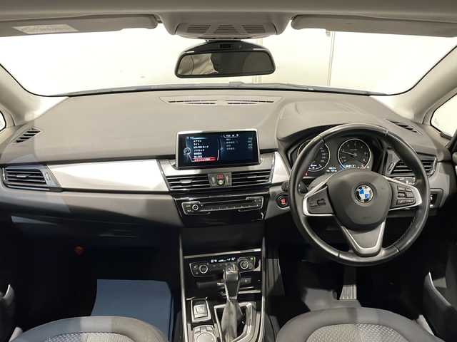 ＢＭＷ ２１８ｄ アクティブツアラー 新潟県 2015(平27)年 12.7万km 白 ナビゲーションシステム/・CD/DVD/クルーズコントロール/ETC2.0/社外スタッドレスタイヤ/ダイナミック・スタビリティ・コントロール/アンチロック・ブレーキ・システム