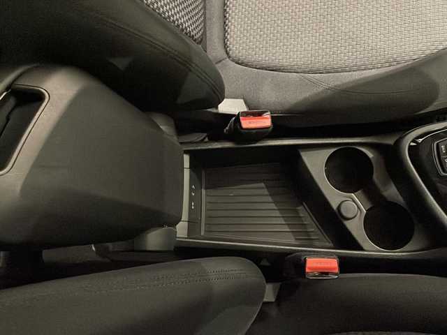ＢＭＷ ２１８ｄ アクティブツアラー 新潟県 2015(平27)年 12.7万km 白 ナビゲーションシステム/・CD/DVD/クルーズコントロール/ETC2.0/社外スタッドレスタイヤ/ダイナミック・スタビリティ・コントロール/アンチロック・ブレーキ・システム