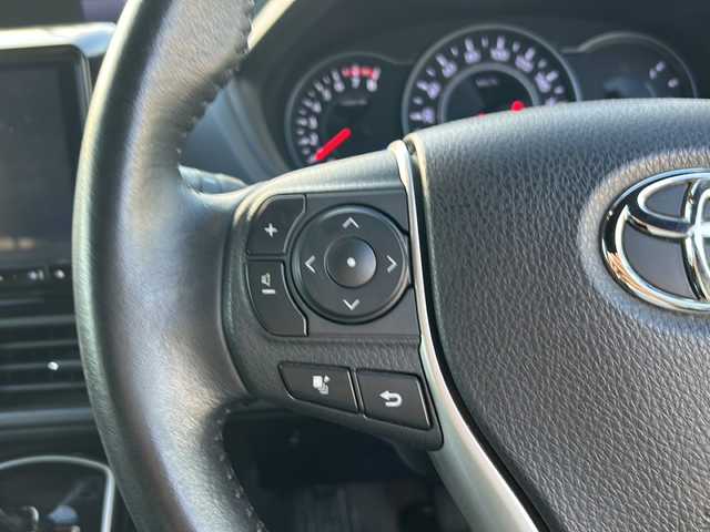 トヨタ ヴォクシー ZS 煌 沖縄県 2018(平30)年 4.5万km ブラッキッシュアゲハガラスフレーク 純正ナビ　/（ＡＭ／ＦＭ／ＣＤ／ＤＶＤ／ＢＴ）　/フルセグＴＶ　/バックモニター　/後席モニター　/両側パワスラ　/クルーズコントロール　/レーンキープアシスト　/純正フロアマット　/衝突軽減　/ＥＴＣ/スマートキー/横滑り防止/オートライト