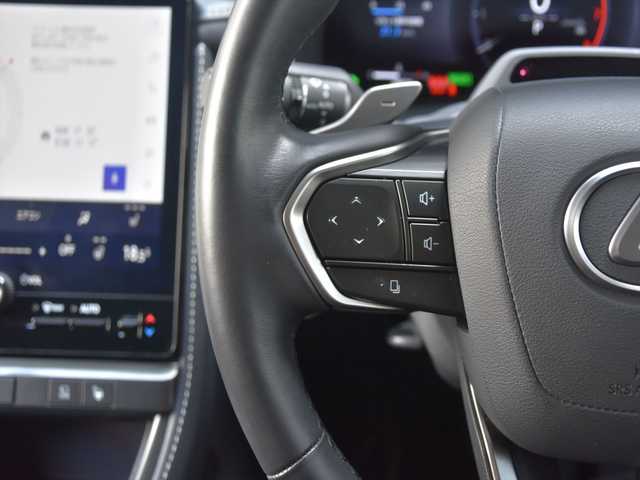 レクサス ＬＢＸ リラックス 和歌山県 2024(令6)年 3万km ブラックマイカ モデリスタエアロ/黒革シート/AppleCarPlay/ヘッドアップディスプレイ/フルセグTV/360度カメラ/ACC/ブラインドスポット/レーンキープ/プリクラッシュセーフティ/ワイヤレス充電/パーキングアシスト/オートテールゲート/パワーシート/シートヒーター/純18incAW/コーナーセンサー/LEDライト/ETC/スペアキー