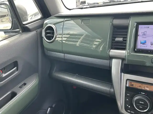 スズキ ハスラー Jスタイル 宮崎県 2015(平27)年 10.9万km クールカーキパールメタリック/ホワイト2トーンルーフ /ナビ(MDV-D402BT)//ワンセグ/CD/DVD/Bluetooth//前席シートヒーター//オートライト//純正フロアマット//ドアバイザー//取説/保証書