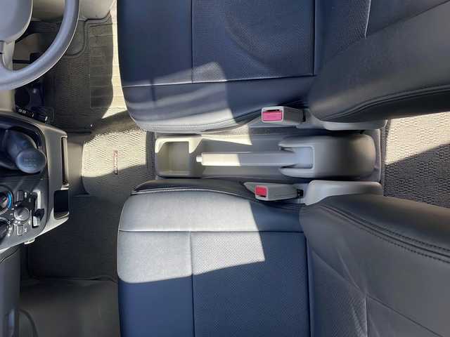 スズキ エブリイ JOINターボ 大阪府 2021(令3)年 1.1万km クールカーキPM ワンオーナー/4WD、5F/ハイルーフ/社外AW/社外SDナビ/　CD.DVD.BT.フルセグTV/ドラレコ/ETC/保証書.取説/純正フロアマット