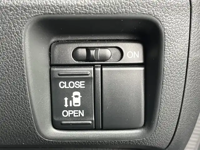 ホンダ Ｎ ＢＯＸ G Lパッケージ 奈良県 2016(平28)年 3.1万km ブリリアントスポーティブルーメタリック2トーン 純正ナビ（VXM-165VFi)/（フルセグ/BT/CD/DVD)/バックカメラ/アイドリングストップ/横滑り防止/片側パワースライドドア/後席サンシェード/オートライト/電動格納ミラー/前方ドライブレコーダー/ETC/純正14インチAW/スペアキーX1/取り扱い説明書