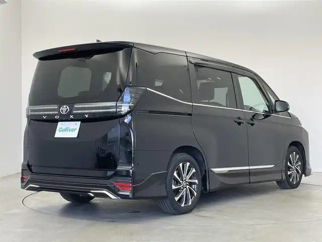 トヨタ ヴォクシー S－Z 埼玉県 2023(令5)年 1.6万km アティチュードブラックマイカ モデリスタフルエアロ/純正10.5インチナビ/ CD DVD 地デジTV Bluetooth HDMI/バックカメラ/純正12.3インチフリップダウンモニター/快適利便パッケージ/トヨタセーフティセンス/プリクラッシュセーフティ/レーダークルーズコントロール/レーンディパーチャーアラート/クリアランスソナー /シートヒーター /LEDオートライト/ETC2.0