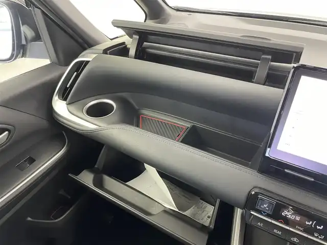 トヨタ ヴォクシー S－Z 埼玉県 2023(令5)年 1.6万km アティチュードブラックマイカ モデリスタフルエアロ/純正10.5インチナビ/ CD DVD 地デジTV Bluetooth HDMI/バックカメラ/純正12.3インチフリップダウンモニター/快適利便パッケージ/トヨタセーフティセンス/プリクラッシュセーフティ/レーダークルーズコントロール/レーンディパーチャーアラート/クリアランスソナー /シートヒーター /LEDオートライト/ETC2.0