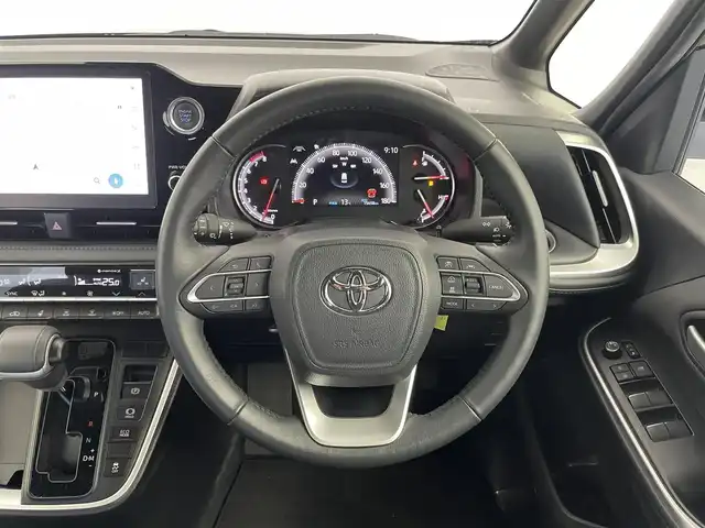 トヨタ ヴォクシー S－Z 埼玉県 2023(令5)年 1.6万km アティチュードブラックマイカ モデリスタフルエアロ/純正10.5インチナビ/ CD DVD 地デジTV Bluetooth HDMI/バックカメラ/純正12.3インチフリップダウンモニター/快適利便パッケージ/トヨタセーフティセンス/プリクラッシュセーフティ/レーダークルーズコントロール/レーンディパーチャーアラート/クリアランスソナー /シートヒーター /LEDオートライト/ETC2.0