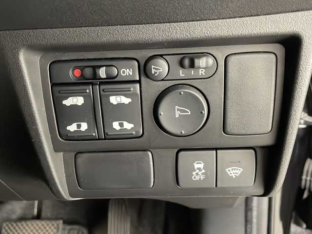 ホンダ フリード ハイブリット ジャストセレクション 宮崎県 2013(平25)年 9.8万km パープル 禁煙車/社外メモリーナビ/CD DVD フルセグTV/バックカメラ/クルーズコントロール/両側パワースライドドア/革巻きステアリング/黒ハーフレザー調シート/スマートキー/電動格納ミラー/オートライト/ETC/純正アルミホイール/カラーコード　パシフィックブルーパールPB６８P