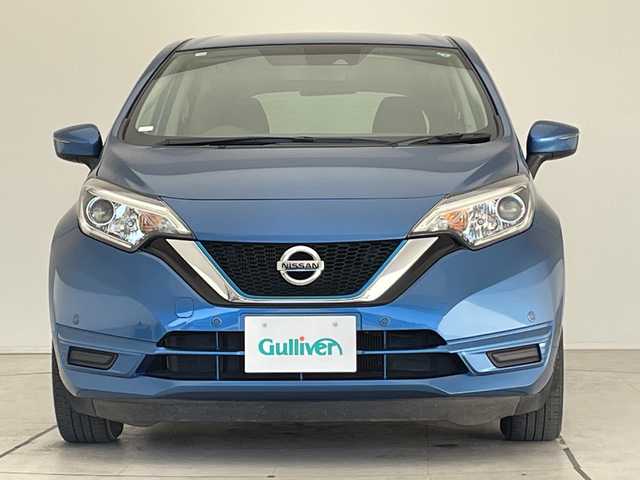 日産 ノート e－パワー X 愛知県 2020(令2)年 4.9万km シャイニングブルー 純正ナビ/バックカメラ/コーナーセンサー/純正アルミホイール/LEDヘッドライト/オートマチックハイビーム/ETC/衝突軽減システム/ワンセグ/CD DVD/Bluetooth/ステアリングスイッチ/スマートキー/プッシュスタート