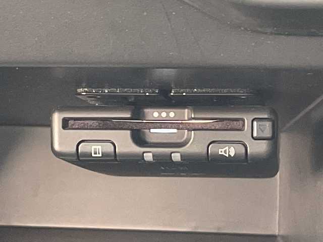 日産 ノート e－パワー X 愛知県 2020(令2)年 4.9万km シャイニングブルー 純正ナビ/バックカメラ/コーナーセンサー/純正アルミホイール/LEDヘッドライト/オートマチックハイビーム/ETC/衝突軽減システム/ワンセグ/CD DVD/Bluetooth/ステアリングスイッチ/スマートキー/プッシュスタート