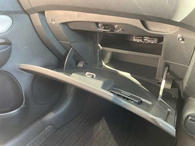 日産 ノート e－パワー X 愛知県 2020(令2)年 4.9万km シャイニングブルー 純正ナビ/バックカメラ/コーナーセンサー/純正アルミホイール/LEDヘッドライト/オートマチックハイビーム/ETC/衝突軽減システム/ワンセグ/CD DVD/Bluetooth/ステアリングスイッチ/スマートキー/プッシュスタート