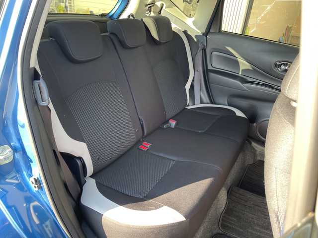 日産 ノート e－パワー X 愛知県 2020(令2)年 4.9万km シャイニングブルー 純正ナビ/バックカメラ/コーナーセンサー/純正アルミホイール/LEDヘッドライト/オートマチックハイビーム/ETC/衝突軽減システム/ワンセグ/CD DVD/Bluetooth/ステアリングスイッチ/スマートキー/プッシュスタート