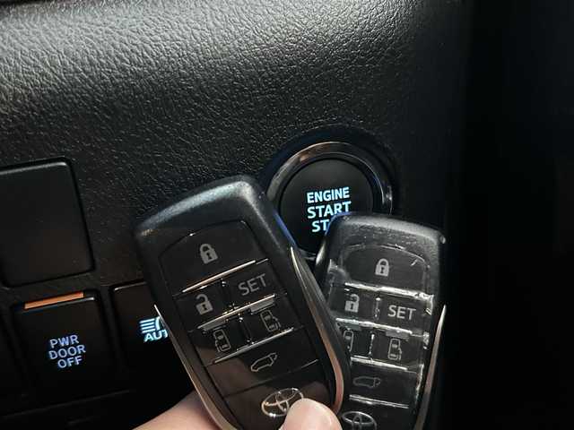 トヨタ アルファード S Cパッケージ 新潟県 2020(令2)年 2.8万km ブラック モデリスタエアロ(F/S/R)/サンルーフ/純正ディスプレイオーディオ/【フルセグTV/FM・AM/BT】/バックカメラ/両側パワースライドドア/パワーバックドア/トヨタセーフティーセンス/・プリクラッシュセーフティ/・レーントレーシングアシスト/・レーダークルーズコントロール/・オートハイビーム/ビルトインETC/前後ドライブレコーダー/純正18インチアルミホイール/革巻きステアリング/ステアリングスイッチ/ハンドルヒーター/DN席シートヒーター・エアーシート/パワーシート/スマートキー/プッシュスタート