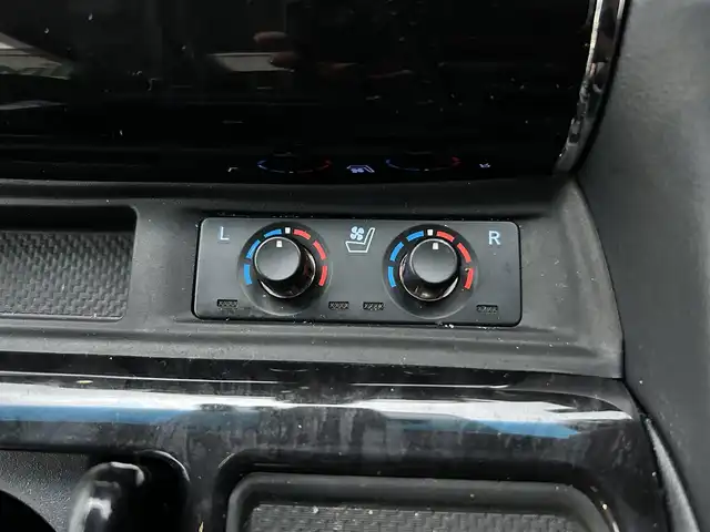 トヨタ アルファード S Cパッケージ 新潟県 2020(令2)年 2.8万km ブラック モデリスタエアロ(F/S/R)/サンルーフ/純正ディスプレイオーディオ/【フルセグTV/FM・AM/BT】/バックカメラ/両側パワースライドドア/パワーバックドア/トヨタセーフティーセンス/・プリクラッシュセーフティ/・レーントレーシングアシスト/・レーダークルーズコントロール/・オートハイビーム/ビルトインETC/前後ドライブレコーダー/純正18インチアルミホイール/革巻きステアリング/ステアリングスイッチ/ハンドルヒーター/DN席シートヒーター・エアーシート/パワーシート/スマートキー/プッシュスタート