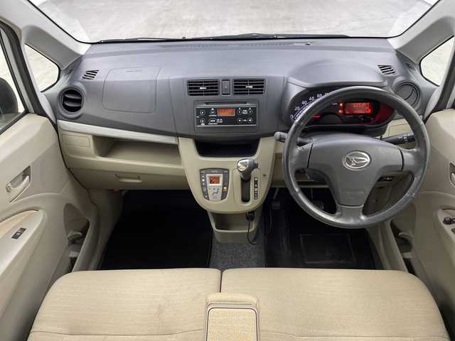 ダイハツ ムーヴ X SA 三重県 2013(平25)年 4.3万km ブライトシルバーメタリック /禁煙車//純正オーディオ//衝突被害軽減ブレーキ//ETC//プッシュスタート//ミラー型ドライブレコーダー（前方）//電動格納ミラー//純正14インチAW//スマートキー