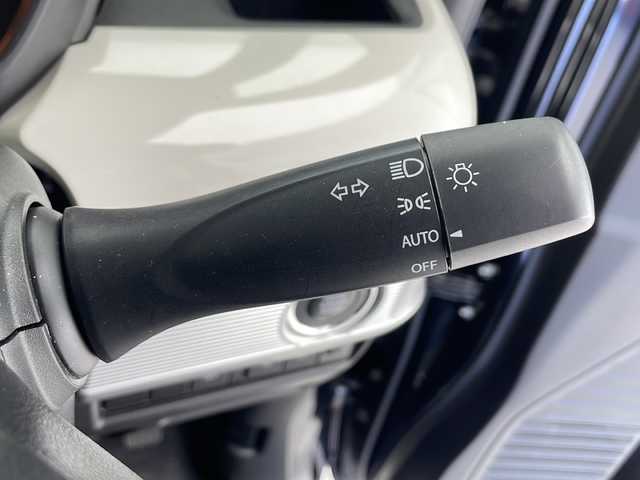 スズキ スペーシア HYBRID X 千葉県 2019(令1)年 0.9万km ブルーイッシュブラックパール3 衝突軽減ブレーキ/レーンキープアシスト/社外メモリナビ（ワンセグ/Bluetoth/CD/DVD/FM/AM)/ドライブレコーダー（前）/アイドリングストップ/両側パワースライドドア/スマートキー/スペアキー/プッシュスタート/オートライト/W＋サイドエアバッグ
