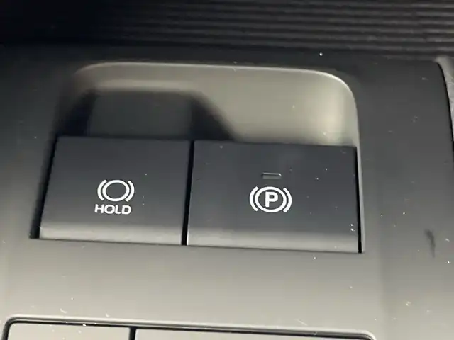 トヨタ ハリアー G 群馬県 2023(令5)年 1.2万km ブラック 純正８型ディスプレイオーディオ　ブラインドスポットモニター　アダプティブクルーズコントロール　パワーバックドア　レーンキープアシスト　衝突被害軽減ブレーキ　ドライブレコーダー　ＥＴＣ２．０　禁煙車