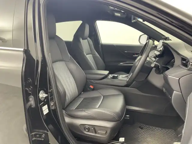 トヨタ ハリアー G 群馬県 2023(令5)年 1.2万km ブラック 純正８型ディスプレイオーディオ　ブラインドスポットモニター　アダプティブクルーズコントロール　パワーバックドア　レーンキープアシスト　衝突被害軽減ブレーキ　ドライブレコーダー　ＥＴＣ２．０　禁煙車