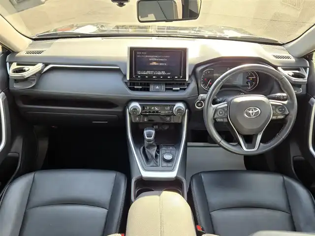 トヨタ ＲＡＶ４ G Zパッケージ 鹿児島県 2020(令2)年 6.8万km アティチュードブラックマイカ レーダークルーズコントロール　/前後ドライブレコーダー　/ビルトインＥＴＣ　/モデリスタフルエアロ　/デジタルインナーミラー　/Ｄ＋Ｎ席シートヒーター　/Ｄ席パワーシート　/シートメモリー　/ステアリングヒーター/純正SDナビ(NSZT-Y68T)/プリクラッシュセーフティ/レーントレーシングアシスト/トヨタセーフティセンス/Bluetoothオーディオ/純正アルミホイール(19インチ)/ルーフレール/横滑り防止装置/盗難防止装置/前後コーナーセンサー/プッシュスタート/スマートキー/エアバッグ(W＋サイド)