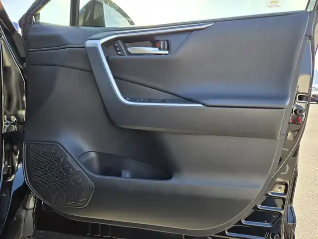 トヨタ ＲＡＶ４ G Zパッケージ 鹿児島県 2020(令2)年 6.8万km アティチュードブラックマイカ レーダークルーズコントロール　/前後ドライブレコーダー　/ビルトインＥＴＣ　/モデリスタフルエアロ　/デジタルインナーミラー　/Ｄ＋Ｎ席シートヒーター　/Ｄ席パワーシート　/シートメモリー　/ステアリングヒーター/純正SDナビ(NSZT-Y68T)/プリクラッシュセーフティ/レーントレーシングアシスト/トヨタセーフティセンス/Bluetoothオーディオ/純正アルミホイール(19インチ)/ルーフレール/横滑り防止装置/盗難防止装置/前後コーナーセンサー/プッシュスタート/スマートキー/エアバッグ(W＋サイド)