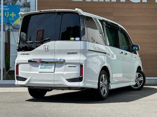 ホンダ ステップワゴン スパーダ ハイブリッド G ホンダセンシング 静岡県 2018(平30)年 6.3万km プラチナホワイトパール ディスプレイオーディオ/ワンオーナー/フルセグTV/バックカメラ/プッシュスタート/クルーズコントロール/両側パワースライドドア/ビルトインETC/ステアリングスイッチ/前方ドライブレコーダー/純正AW/純正フロアマット