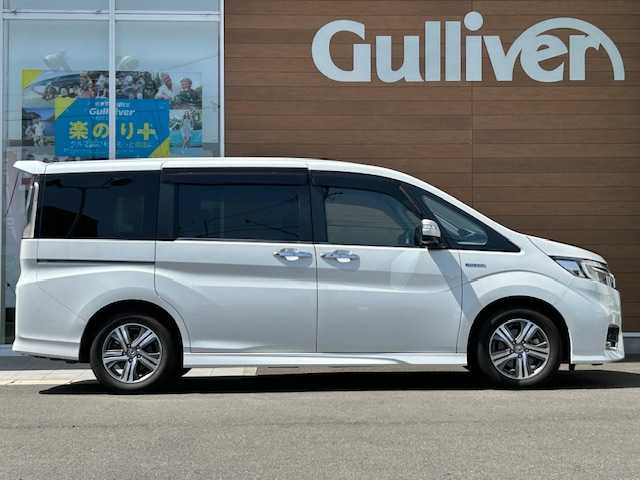 ホンダ ステップワゴン スパーダ ハイブリッド G ホンダセンシング 静岡県 2018(平30)年 6.3万km プラチナホワイトパール ディスプレイオーディオ/ワンオーナー/フルセグTV/バックカメラ/プッシュスタート/クルーズコントロール/両側パワースライドドア/ビルトインETC/ステアリングスイッチ/前方ドライブレコーダー/純正AW/純正フロアマット
