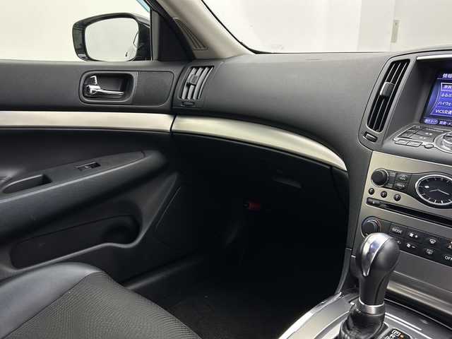 日産 スカイライン 250GT Type S 宮城県 2012(平24)年 10.8万km 黒 ユーザー買取車/４本出マフラー　/ＥＮＫＥＩ製１８ＡＷ　/ＨＫＳ車高調　/スモークレンズ　/メーカーナビＴＶ　/インテリジェントキー　/バックモニター　/ドライブレコーダー　/ＥＴＣ　/ＧＰＳレーダー　/ハーフレザーシート　/フォグ
