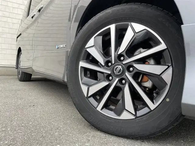 日産 セレナ e－パワー ハイウェイスター G 福岡県 2020(令2)年 4万km ダークメタルグレー 純正10型SDナビ（フルセグTV/CD/DVD/BT）アラウンドビューモニタープロパイロットフリップダウンモニターエマージェンシーブレーキコーナーセンサー両側パワスラドラレコETCデジタルインナーミラーオートホールド純正LEDヘッドライト純正フロアマット純正アルミホイールスマートキープッシュスタート