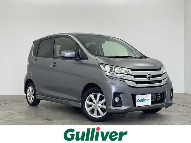 日産 デイズ ハイウェイスターX 群馬県 2018(平30)年 1.2万km チタニウムグレーメタリック 純正７インチナビ　アラウンドビューモニター　ＬＥＤライト　ＡＨＢ　ベンチシート　純正１４インチＡＷ　ステアリングリモコン　ドライブレコーダー　ＥＴＣ　スマートキー　横滑り防止　盗難防止装置　禁煙車