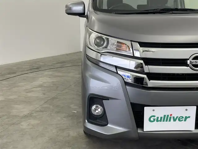 日産 デイズ ハイウェイスターX 群馬県 2018(平30)年 1.2万km チタニウムグレーメタリック 純正７インチナビ　アラウンドビューモニター　ＬＥＤライト　ＡＨＢ　ベンチシート　純正１４インチＡＷ　ステアリングリモコン　ドライブレコーダー　ＥＴＣ　スマートキー　横滑り防止　盗難防止装置　禁煙車