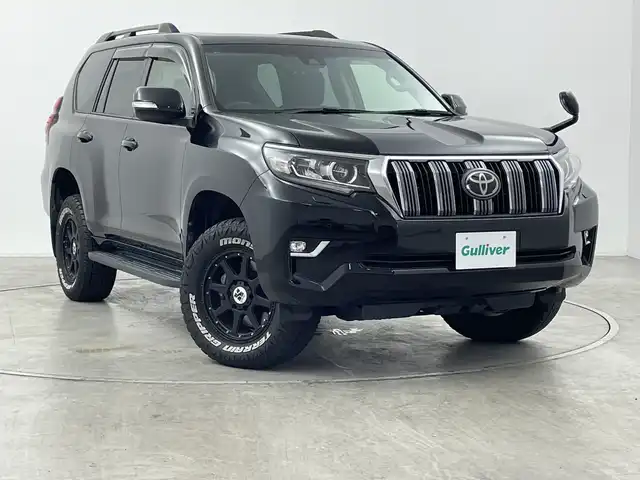 トヨタ ランドクルーザー プラド TX 群馬県 2019(平31)年 6.2万km ブラック サンルーフ/トヨタセーフティセンス/LDA/PCS/AHB/クリアランスソナー/純正９インチSDナビ/CD/DVD/Sd/Bluetooth/フルセグTV/バックカメラ/レーダークルーズコントロール/ステアリングリモコン/オートライト/LEDヘッドライト/LEDフォグライト/ウィンカーミラー/電格ミラー/社外AW/ETC/革巻きステアリング/レザー調シートカバー/社外マット/プッシュスタート/スマートキー/ルーフレール