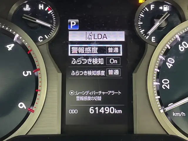 トヨタ ランドクルーザー プラド TX 群馬県 2019(平31)年 6.2万km ブラック サンルーフ/トヨタセーフティセンス/LDA/PCS/AHB/クリアランスソナー/純正９インチSDナビ/CD/DVD/Sd/Bluetooth/フルセグTV/バックカメラ/レーダークルーズコントロール/ステアリングリモコン/オートライト/LEDヘッドライト/LEDフォグライト/ウィンカーミラー/電格ミラー/社外AW/ETC/革巻きステアリング/レザー調シートカバー/社外マット/プッシュスタート/スマートキー/ルーフレール