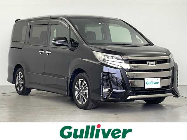 トヨタ ノア Si ダブルバイビーⅡ 岐阜県 2020(令2)年 3.5万km ブラック 純正10インチナビ/CD/DVD/AM/FM/Bluetooth/フルセグTV/バックカメラ/両側パワースライドドア/プリクラッシュセーフティシステム/クリアランスソナー/クルーズコントロール/レーンキープアシスト/ETC2.0/ハーフレザーシート/オートLEDヘッドライト