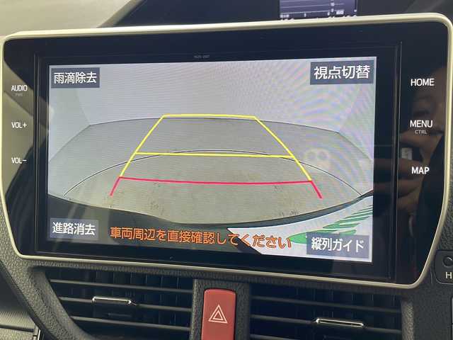 トヨタ ノア Si ダブルバイビーⅡ 岐阜県 2020(令2)年 3.5万km ブラック 純正10インチナビ/CD/DVD/AM/FM/Bluetooth/フルセグTV/バックカメラ/両側パワースライドドア/プリクラッシュセーフティシステム/クリアランスソナー/クルーズコントロール/レーンキープアシスト/ETC2.0/ハーフレザーシート/オートLEDヘッドライト