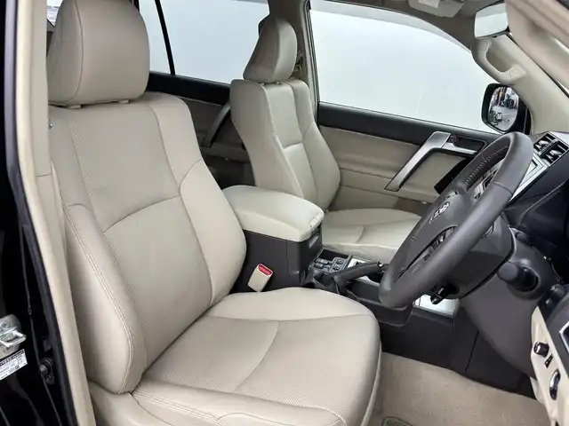 トヨタ ランドクルーザー プラド TX Lパッケージ マットブラED 福岡県 2023(令5)年 2.7万km ブラック サンルーフ　/純正ナビ／フルセグＴＶ　/バックカメラ　/ＥＴＣ２．０　/前後ドラレコ　/レーダークルコン　/コーナーセンサー　/衝突軽減　/レーンキープ　/ＰＫＳＢ　/シートベンチレーション／ヒーター　/純正１８インチＡＷ