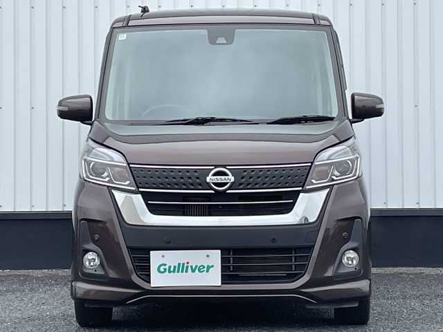 日産 デイズ ルークス ハイウェイスター Gターボ 千葉県 2018(平30)年 4.6万km アッシュブラウンM 純正メモリナビ/(フルセグTV/BT/CD/DVD/FM/AM)/全周囲カメラ/衝突被害軽減システム/車線逸脱警報/クルーズコントロール/両側パワースライドドア/横滑り防止装置/ETC/アイドリングストップ/LEDヘッドライト/フォグランプ/オートライト/ウィンカーミラー/電動格納ミラー/純正15インチAW/シートリフター/プッシュスタート/スマートキー/フロアマット