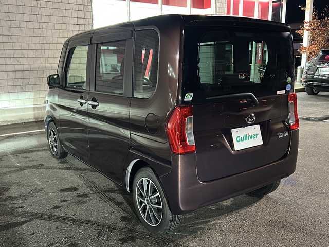 ダイハツ タント L 秋田県 2015(平27)年 3.2万km プラムブラウンクリスタルマイカ ・４WD/・社外ナビ/・ワンセグTV/・CD、DVD再生可能/・Bluetooth/・バックカメラ/・横滑り防止装置/・社外フロアマット/・リモコンキー/・ハロゲンライト/・冬タイヤ積込み