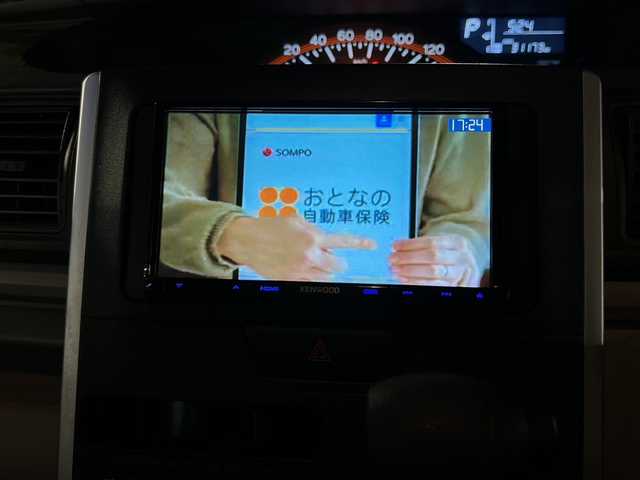 ダイハツ タント L 秋田県 2015(平27)年 3.2万km プラムブラウンクリスタルマイカ ・４WD/・社外ナビ/・ワンセグTV/・CD、DVD再生可能/・Bluetooth/・バックカメラ/・横滑り防止装置/・社外フロアマット/・リモコンキー/・ハロゲンライト/・冬タイヤ積込み