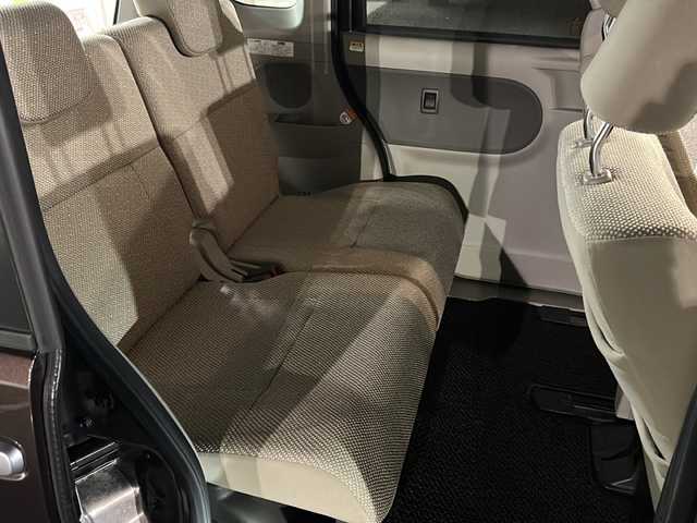 ダイハツ タント L 秋田県 2015(平27)年 3.2万km プラムブラウンクリスタルマイカ ・４WD/・社外ナビ/・ワンセグTV/・CD、DVD再生可能/・Bluetooth/・バックカメラ/・横滑り防止装置/・社外フロアマット/・リモコンキー/・ハロゲンライト/・冬タイヤ積込み