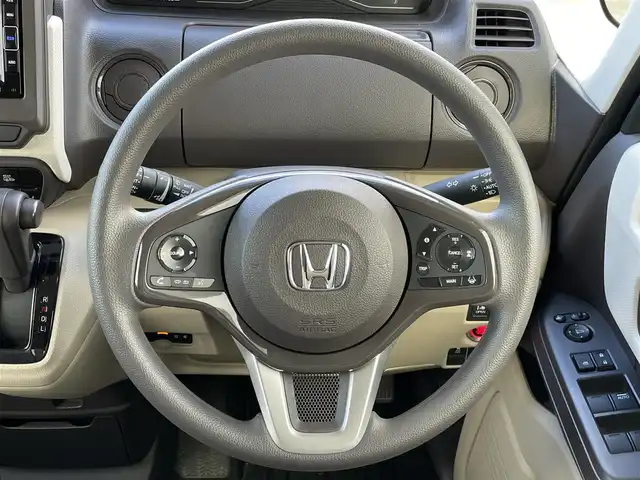 ホンダ Ｎ ＢＯＸ G L ホンダセンシング 道央・札幌 2018(平30)年 2.9万km モーニングミストブルーM ４WD/純正ディーラーOPナビ/CD/DVD/BT/フルセグ/ホンダセンシング/衝突被害軽減ブレーキ/横滑り防止装置/アダプティブクルーズコントロール/レーンキープアシスト/リアコーナーセンサー/バックカメラ/ビルトインETC/アイドリングストップ/ECONモード/片側パワースライドドア/前席シートヒーター/ステアリングリモコン/プッシュスタート/スマートキー/LEDヘッドライト/オートライト/オートハイビーム/電動格納ミラー/ヒーテッドドアミラー/ウィンカーミラー/純正フロアマット/ドアバイザー/スペアキー/純正エンジンスターター/冬タイヤ積込（ゴムのみ）/155/65/R14/2018年/山4mm