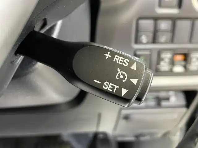 トヨタ ヴォクシー ZS 煌Ⅱ 岩手県 2020(令2)年 3.1万km ブラック ワンオーナー/４WD/純正オプション１２．１型後席ディスプレイ/両側パワースライドドア/クルーズコントロール/トヨタセーフティセンスC/プリクラッシュセーフティ/レーンディパーチャーアラート/オートマチックハイビーム/先行車発進告知機能/クリアランスソナー/パーキングサポートブレーキ/横滑り防止装置/アイドリングストップ/MTモード付AT/純正９インチナビ/フルセグTV/TVキャンセラー/ETC2.0/ドライブレコーダー/バックカメラ/HDMI入力端子/リヤオートエアコン/ロールサンシェード/LEDヘッドランプ/フォグランプ/純正16インチアルミホイール