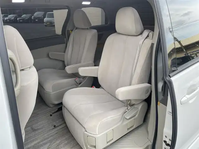 トヨタ エスティマ アエラス Gパッケージ 千葉県 2007(平19)年 11.8万km ホワイトパールクリスタルシャイン 社外ナビ(AM/FM/フルセグ/BT/DVD/CD)/クルーズコントロール/前方ドライブレコーダー(カロッツェリア)/両側パワースライドドア/TRDフロントリップ/社外ホイール(G/SPEED)/HIDヘッドライト/オートライト/社外車内灯(LED)/純正フロアマット