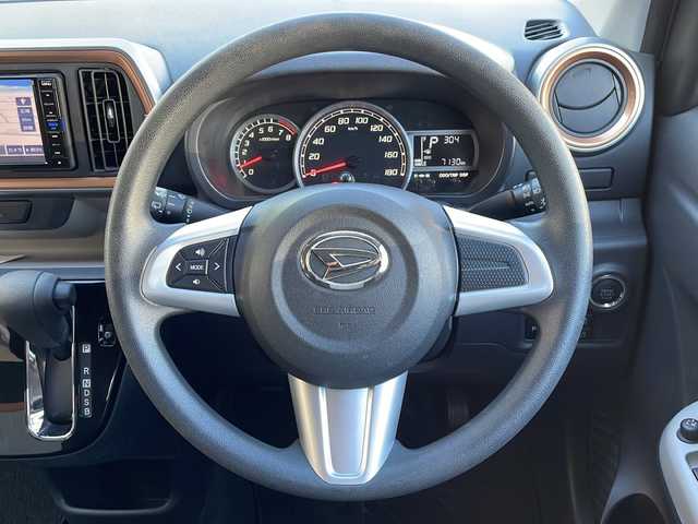 ダイハツ ブーン シルク SAⅢ 愛媛県 2018(平30)年 0.8万km ファイアークォーツレッドM ワンオーナー/純正SDナビ/・フルセグ/BT/CD/DVD/全方位カメラ/ドライブレコーダー/スマートアシストIII/-衝突警報機能・衝突回避支援ブレーキ機能/-AT誤発進抑制制御機能（前方・後方）/-先行車発進お知らせ機能/-ハイビームアシスト/-コーナーセンサー/アイドリングストップ/LEDヘッドライト/プッシュスタート/ステアリングスイッチ/純正フロアマット/ドアバイザー