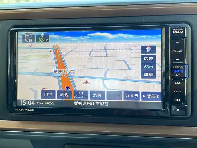 ダイハツ ブーン シルク SAⅢ 愛媛県 2018(平30)年 0.8万km ファイアークォーツレッドM ワンオーナー/純正SDナビ/・フルセグ/BT/CD/DVD/全方位カメラ/ドライブレコーダー/スマートアシストIII/-衝突警報機能・衝突回避支援ブレーキ機能/-AT誤発進抑制制御機能（前方・後方）/-先行車発進お知らせ機能/-ハイビームアシスト/-コーナーセンサー/アイドリングストップ/LEDヘッドライト/プッシュスタート/ステアリングスイッチ/純正フロアマット/ドアバイザー