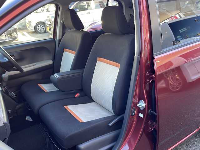 ダイハツ ブーン シルク SAⅢ 愛媛県 2018(平30)年 0.8万km ファイアークォーツレッドM ワンオーナー/純正SDナビ/・フルセグ/BT/CD/DVD/全方位カメラ/ドライブレコーダー/スマートアシストIII/-衝突警報機能・衝突回避支援ブレーキ機能/-AT誤発進抑制制御機能（前方・後方）/-先行車発進お知らせ機能/-ハイビームアシスト/-コーナーセンサー/アイドリングストップ/LEDヘッドライト/プッシュスタート/ステアリングスイッチ/純正フロアマット/ドアバイザー