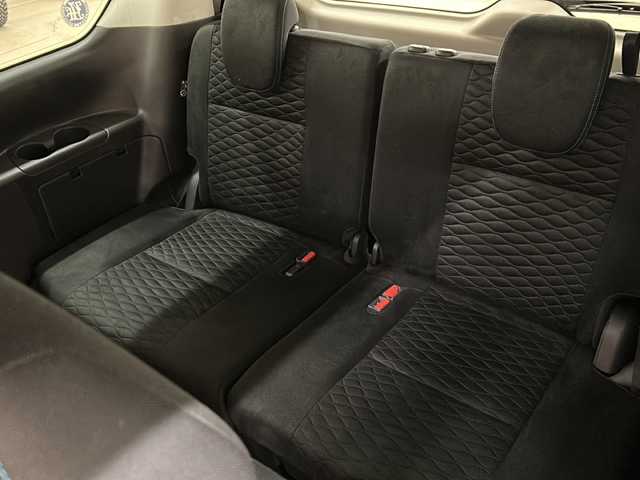 日産 セレナ ライダー 道央・札幌 2016(平28)年 4.5万km ブリリアントホワイトパール ワンオーナー//メモリナビ//フルセグテレビ//バックカメラ//クルーズコントロール//プッシュスタート//両側パワースライドドア//ETC