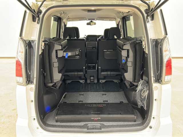 日産 セレナ ライダー 道央・札幌 2016(平28)年 4.5万km ブリリアントホワイトパール ワンオーナー//メモリナビ//フルセグテレビ//バックカメラ//クルーズコントロール//プッシュスタート//両側パワースライドドア//ETC