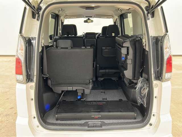 日産 セレナ ライダー 道央・札幌 2016(平28)年 4.5万km ブリリアントホワイトパール ワンオーナー//メモリナビ//フルセグテレビ//バックカメラ//クルーズコントロール//プッシュスタート//両側パワースライドドア//ETC