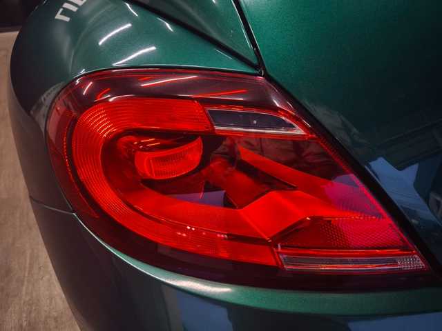 フォルクスワーゲン ザ・ビートル デザイン 群馬県 2017(平29)年 7.8万km ボトルグリーンM 純正ナビ/Bluetooth/フルセグTV/ブラインドスポットアシスト/クルーズコントロール/プッシュスタート/スマートキー/純正16インチAW/ETC/オートライト/USB/HIDヘッドライト