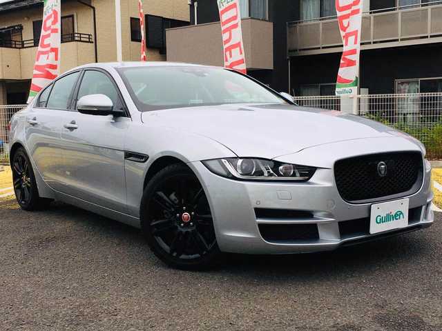 ジャガー ｘｅ ｘｅ プレステージ 18年式 平成30年式 シルバー Id 中古車検索のガリバー